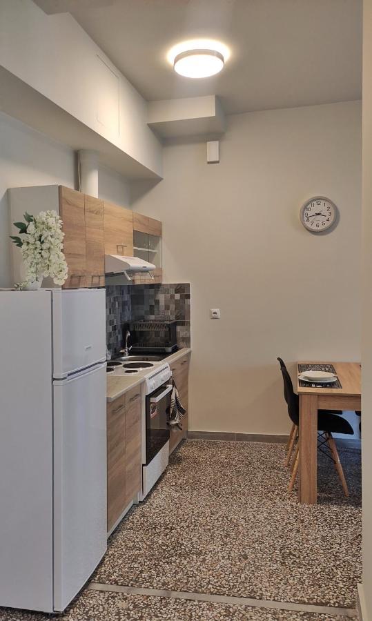 Apartament Garnet2 Kalamata Zewnętrze zdjęcie