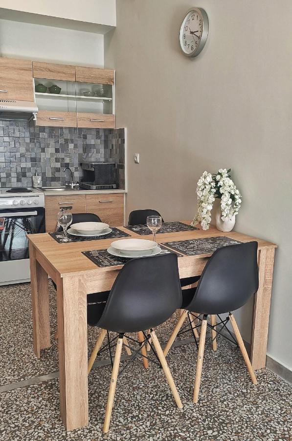 Apartament Garnet2 Kalamata Zewnętrze zdjęcie